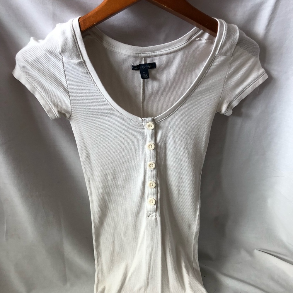 American Eagle shirt